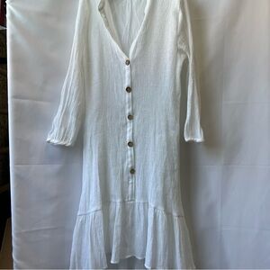 Zara White Ruffled 3/4 Sleeve V-Neck Dress